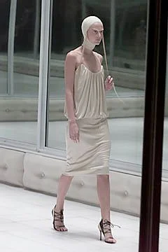 Look 32
